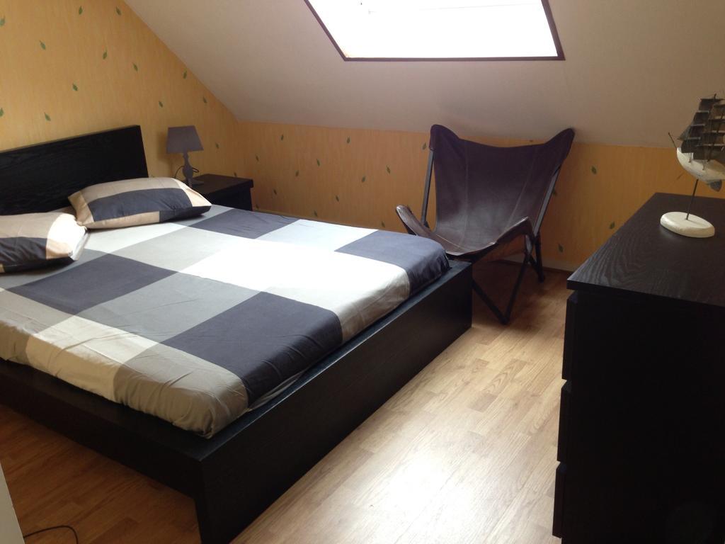 Duplex Proche Plage Et Centre Ville Concarneau Luaran gambar
